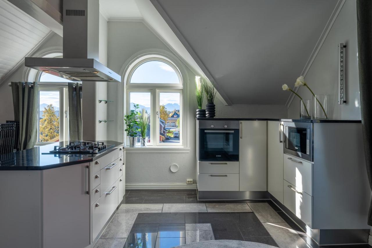 Enter Tromso - Exclusive 4 Bedroom Villa Экстерьер фото